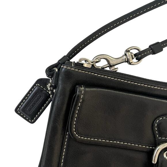 Vintage Coach Leather Wallet Wristlet Black Convertible Strap Buckle Detail Y2K - Picture 4 of 7